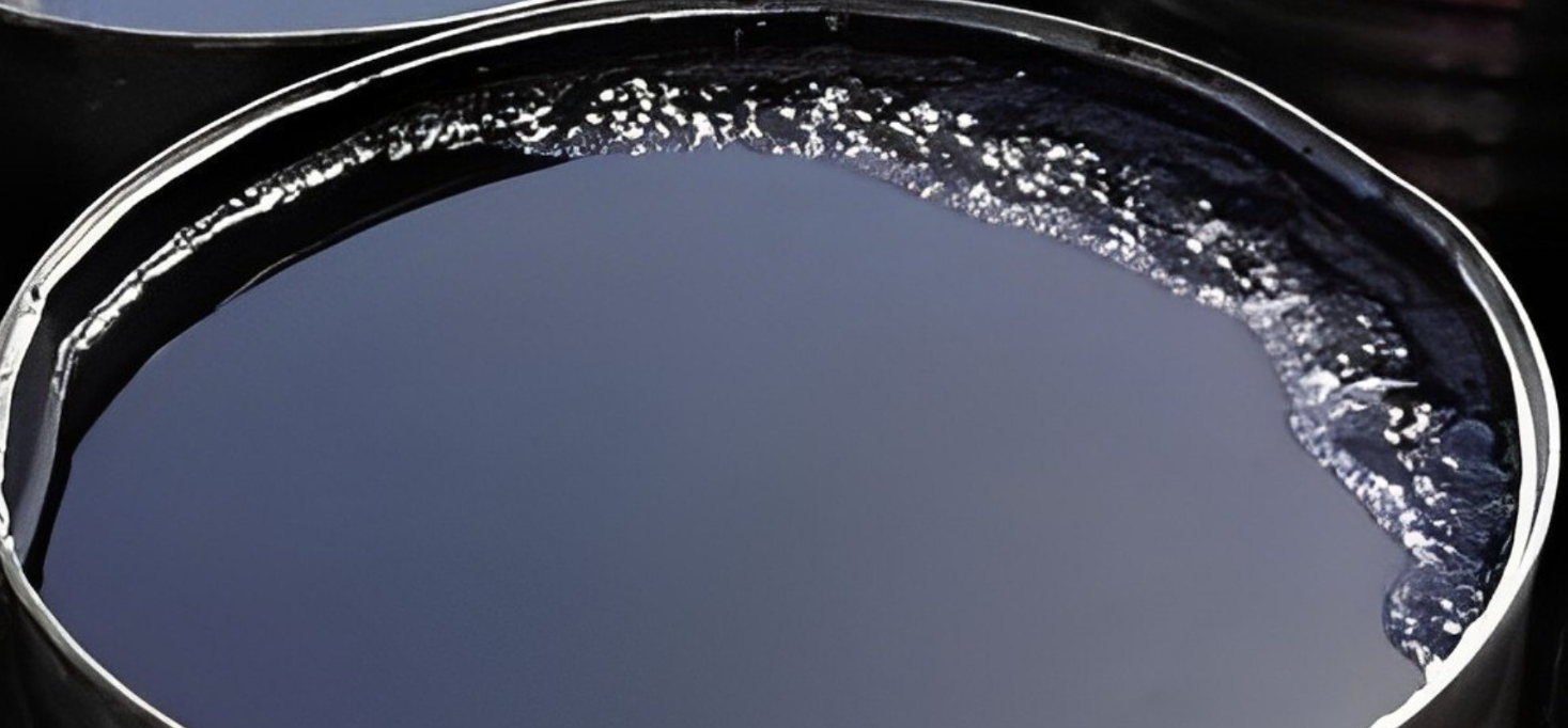 Ocean Blue Whale Successfully Ships 60/70 Grade Asphalt in High-Temperature Flexitanks